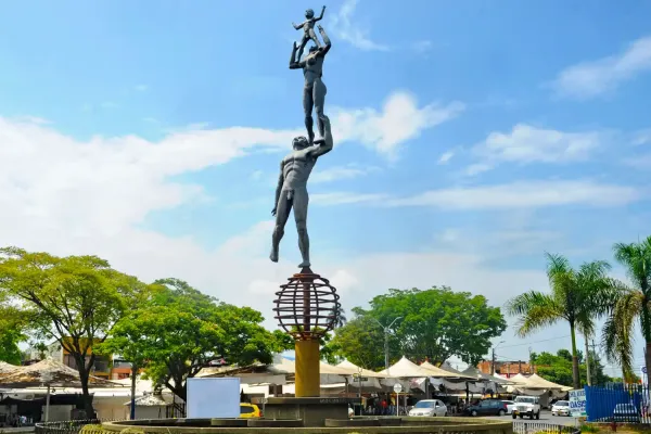 Arquitecto y empresa de mantenimiento de edificios en Cali y Jamundí Valle: servicios profesionales de conservación y reparación