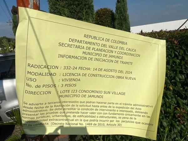 Valla de licencia de construcción en Cali — trámite ante Curaduría Urbana